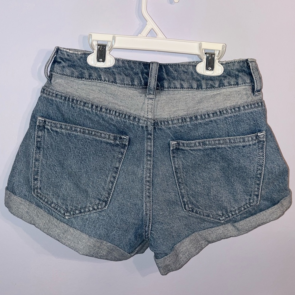 PacSun Colorblock Shorts - Picture 2 of 4
